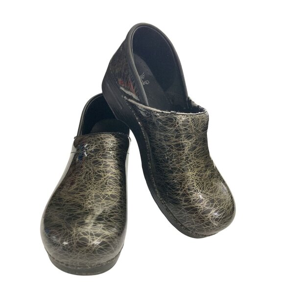 Dansko Professional Womens Size 40 (US 9.5) Black Gold Abstract Pattern Clogs - Picture 2 of 8